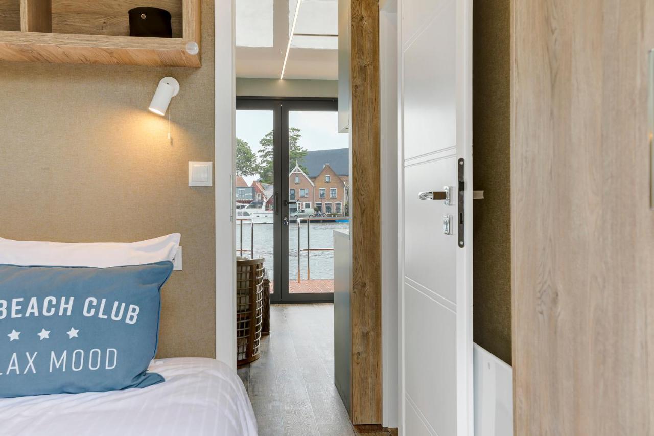 Luxe Houseboat Skoft Hotel Grou Exterior photo